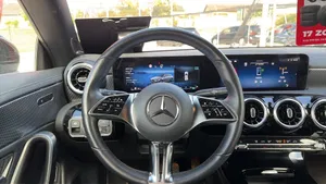 Mercedes-Benz CLA 200d Shooting Brake Entry Aut. | Thumbnail 8 von 22