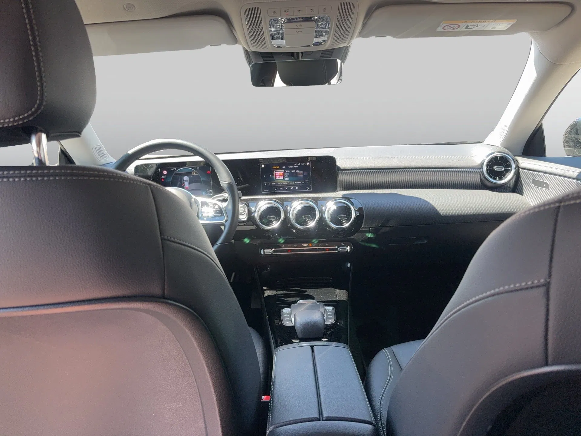 Mercedes-Benz CLA 200 d Shooting Brake Aut. | Bild 15 von 21