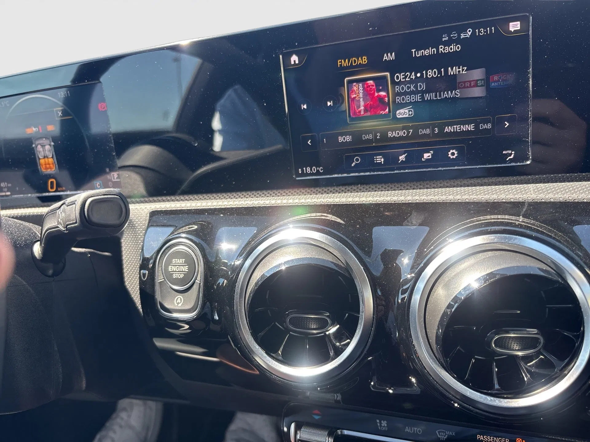 Mercedes-Benz CLA 200 d Shooting Brake Aut. | Bild 16 von 21