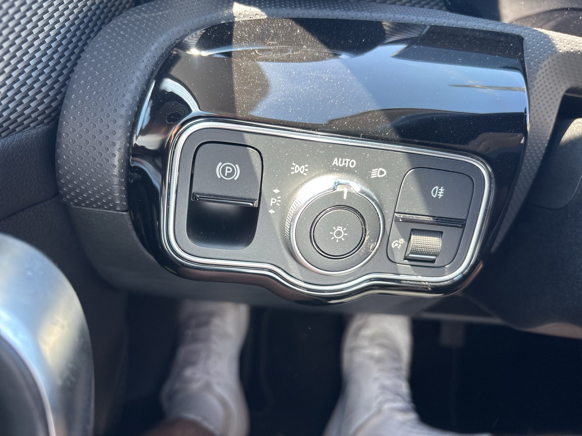 Mercedes-Benz CLA 200 d Shooting Brake Aut. | Bild 10 von 21