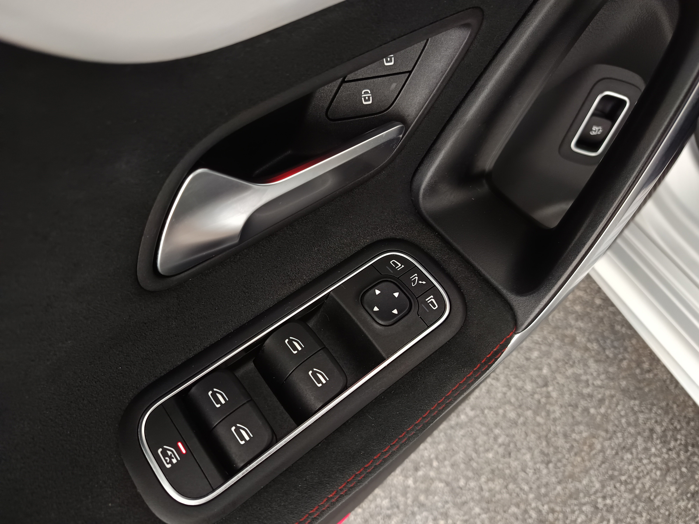 Mercedes-Benz CLA 200 Shooting Brake | Bild 11 von 29