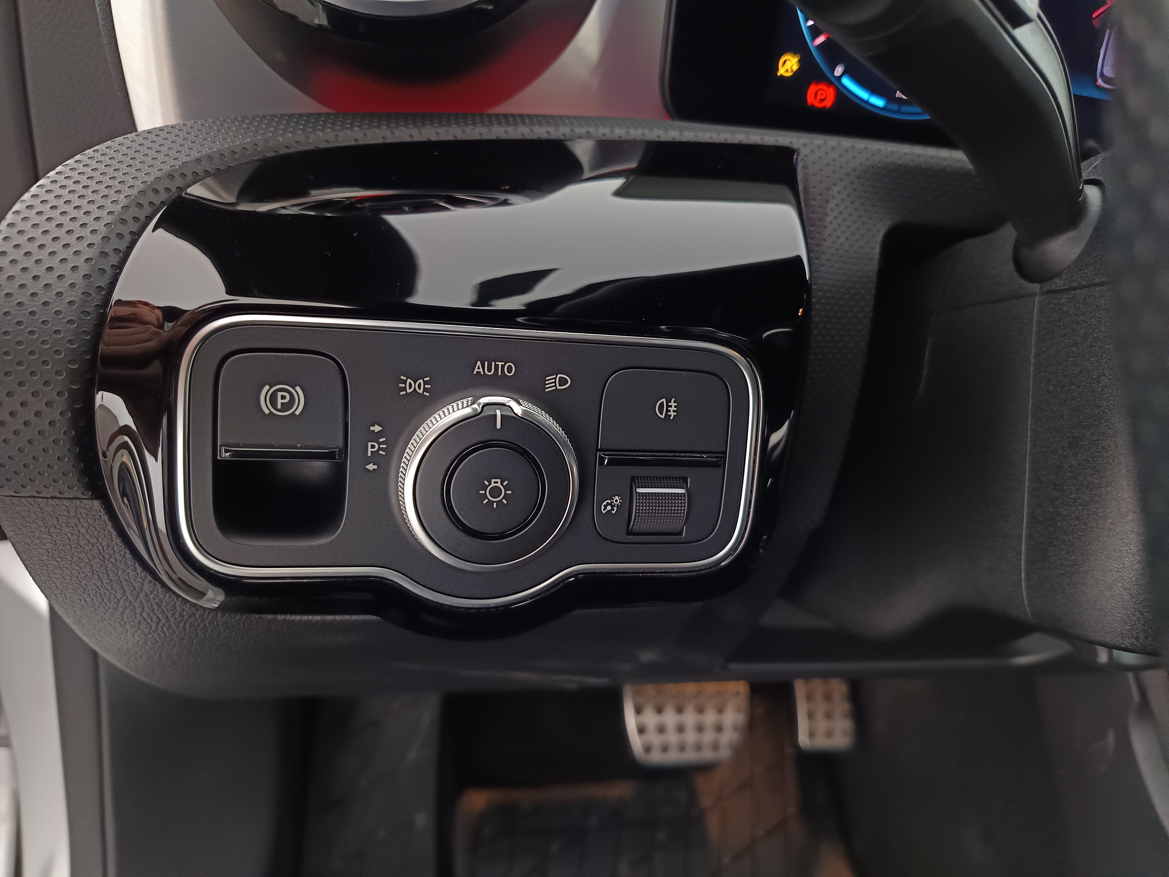 Mercedes-Benz CLA 200 Shooting Brake | Bild 12 von 29