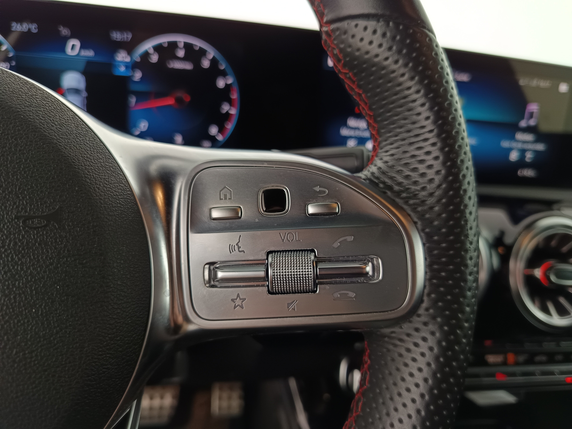 Mercedes-Benz CLA 200 Shooting Brake | Bild 17 von 29