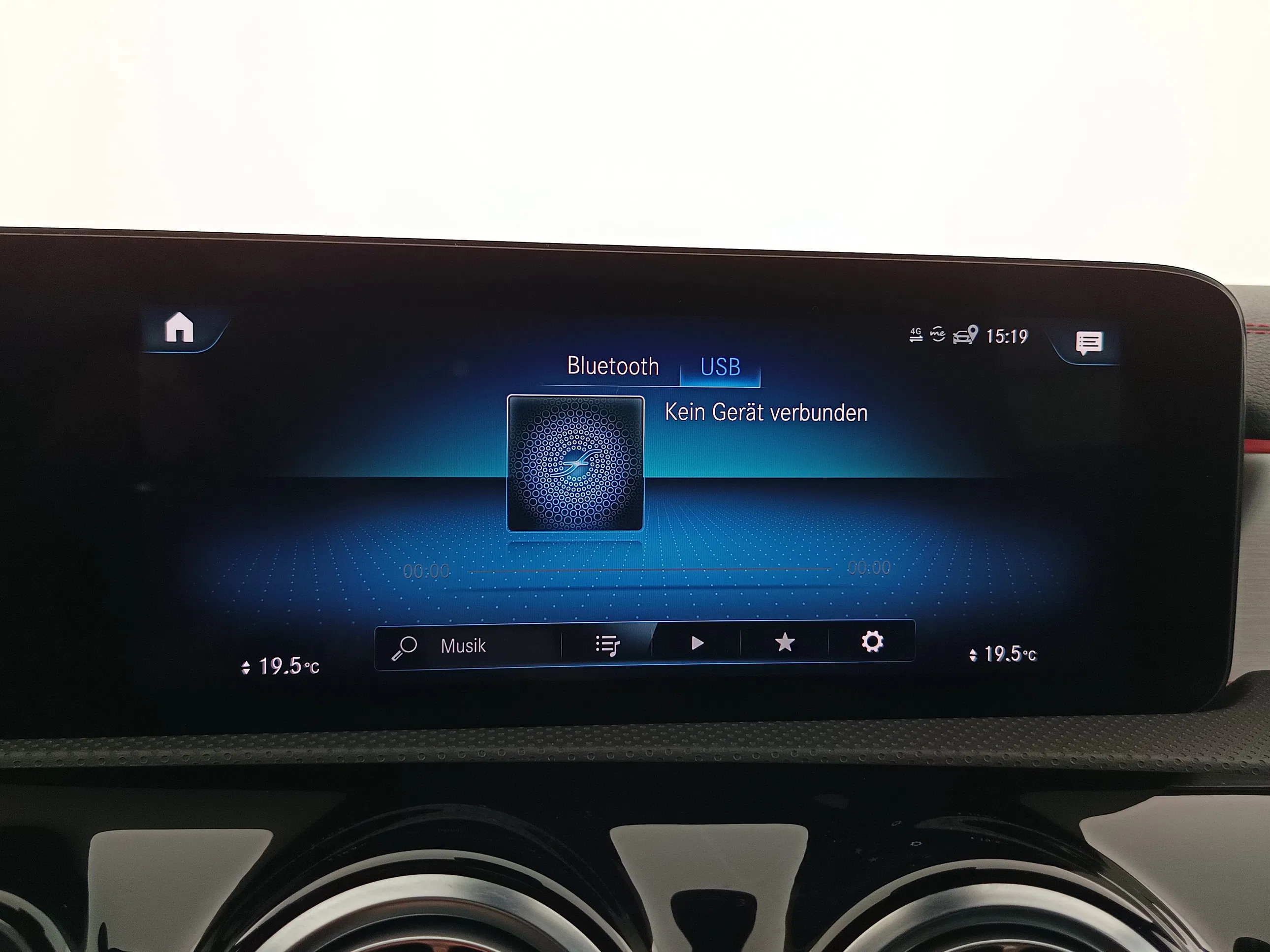 Mercedes-Benz CLA 200 Shooting Brake | Bild 19 von 29