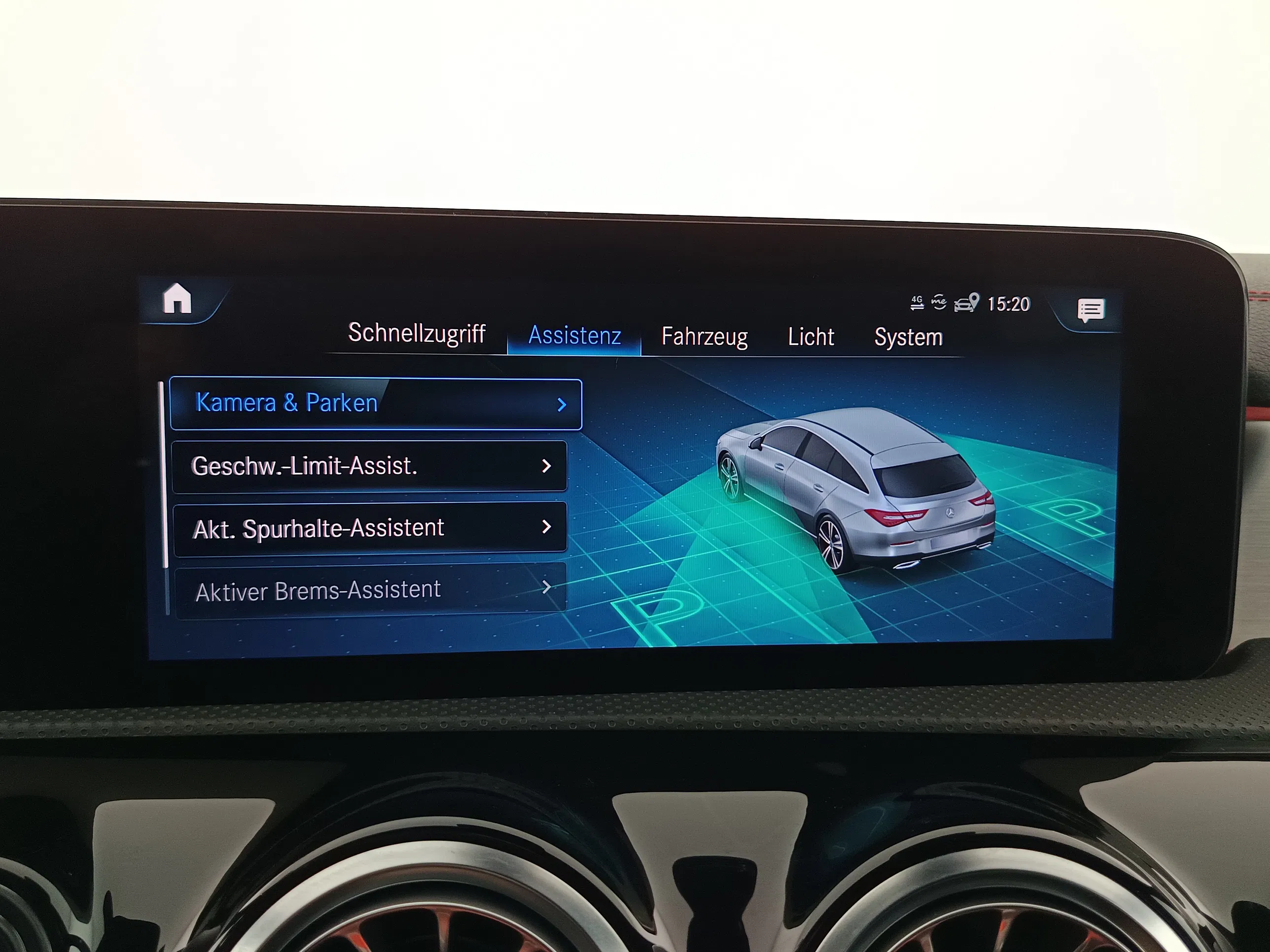 Mercedes-Benz CLA 200 Shooting Brake | Bild 21 von 29