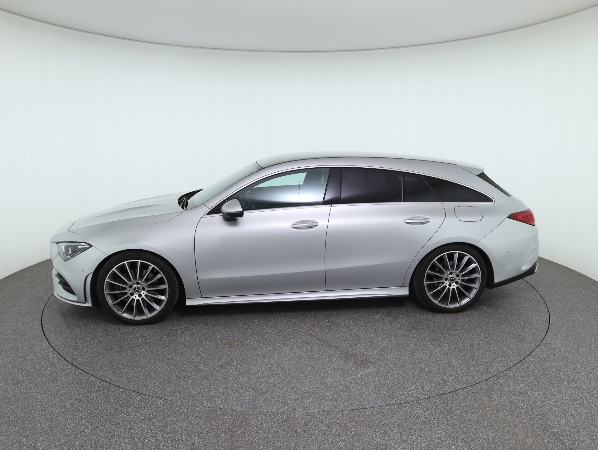 Mercedes-Benz CLA 200 Shooting Brake | Bild 8 von 29