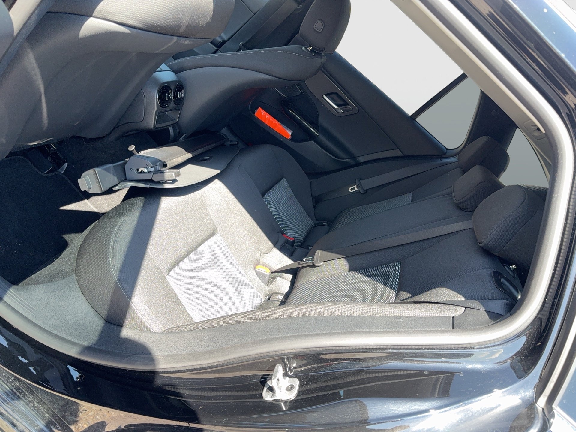 Mercedes-Benz C 200d T Aut. | Bild 13 von 20