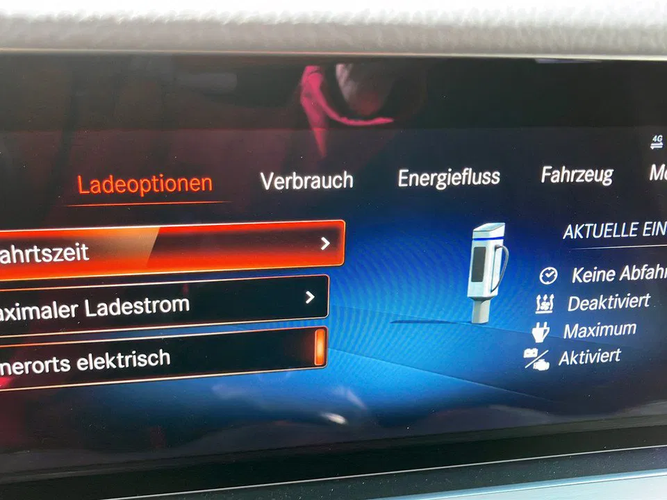 Mercedes-Benz E 300 de 4Matic Exclusive | Bild 20 von 21