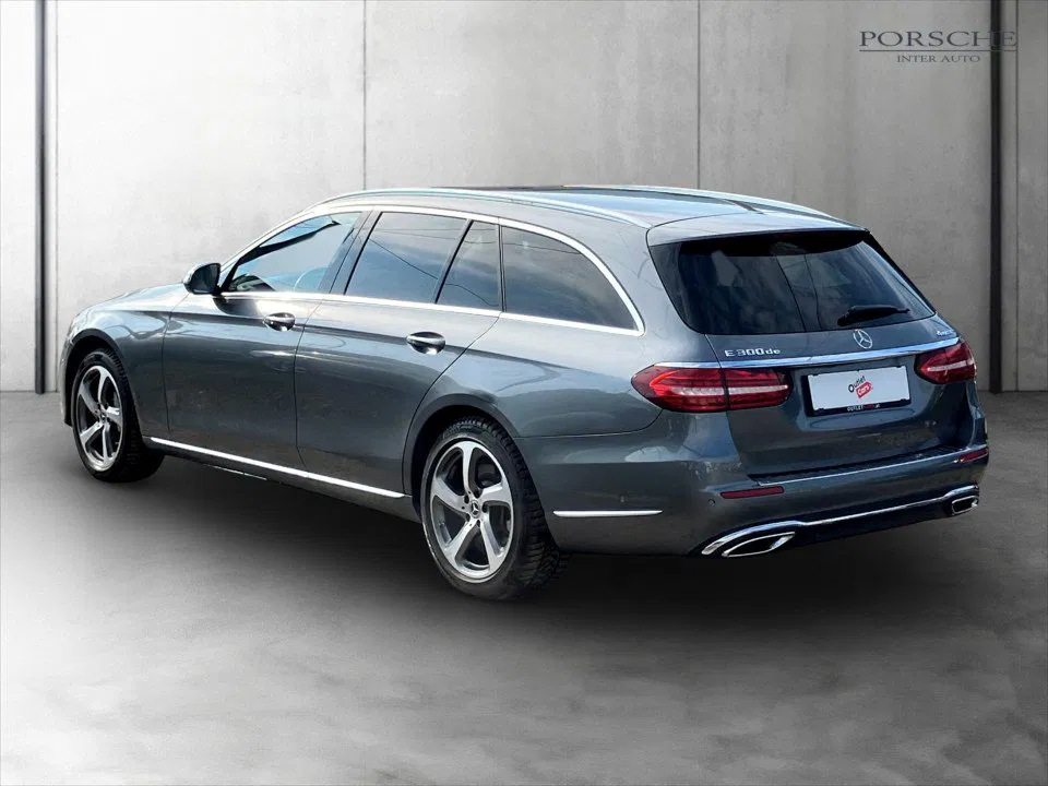 Mercedes-Benz E 300 de 4Matic Exclusive | Bild 4 von 7