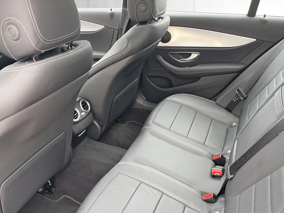 Mercedes-Benz E 200 d Avantgarde | Bild 12 von 24