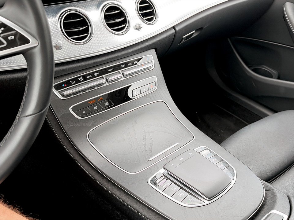 Mercedes-Benz E 200 d Avantgarde | Bild 23 von 24
