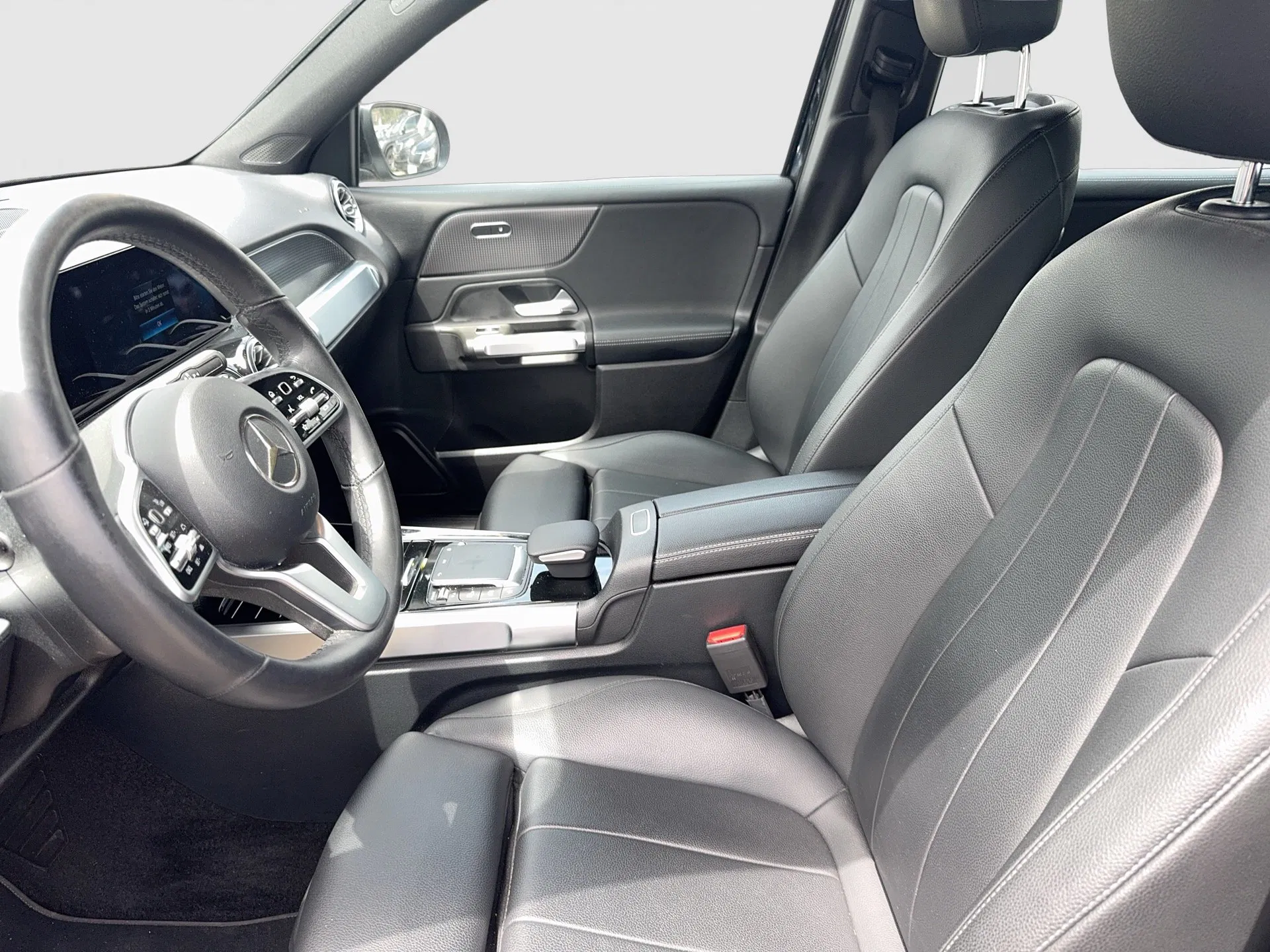 Mercedes-Benz GLB 180 d Aut. | Bild 11 von 27