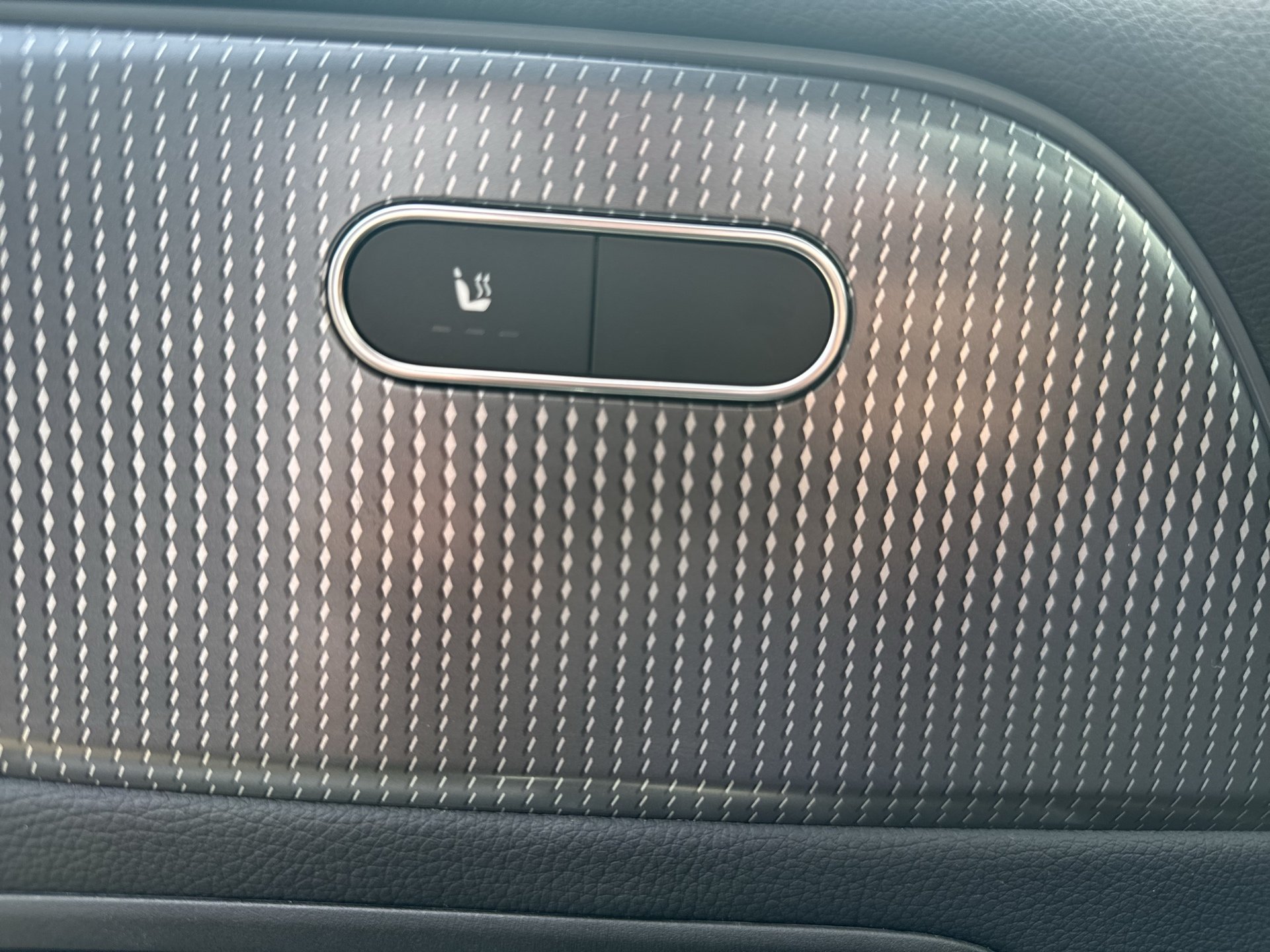 Mercedes-Benz GLB 180 d Aut. | Bild 10 von 27