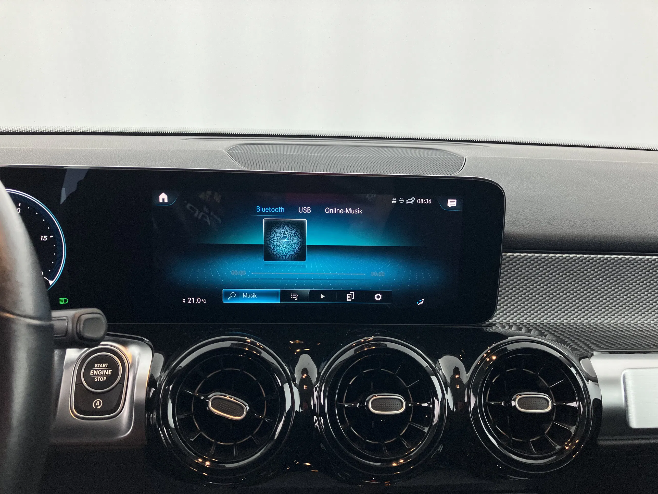 Mercedes-Benz GLB 200 d Aut. | Bild 16 von 31