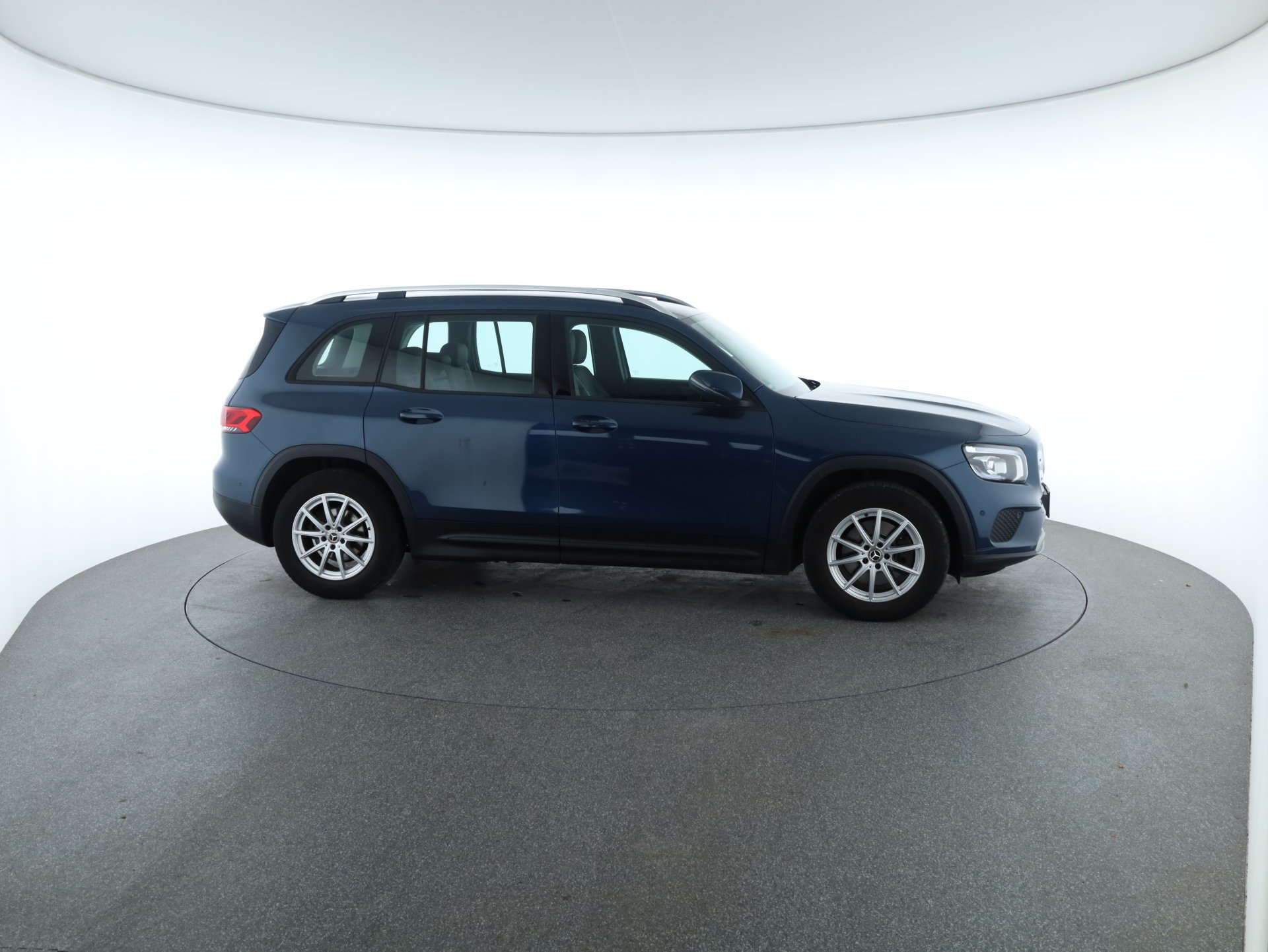 Mercedes-Benz GLB 200 d Aut. | Bild 31 von 31