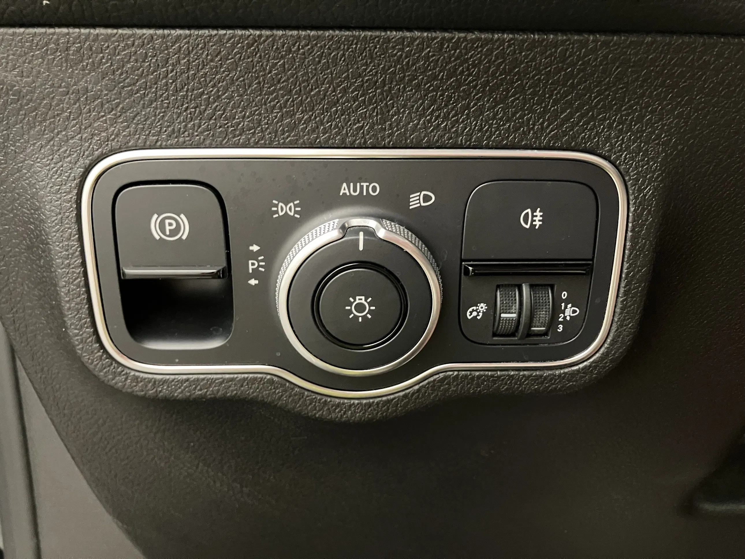 Mercedes-Benz GLB 200 d | Bild 11 von 31