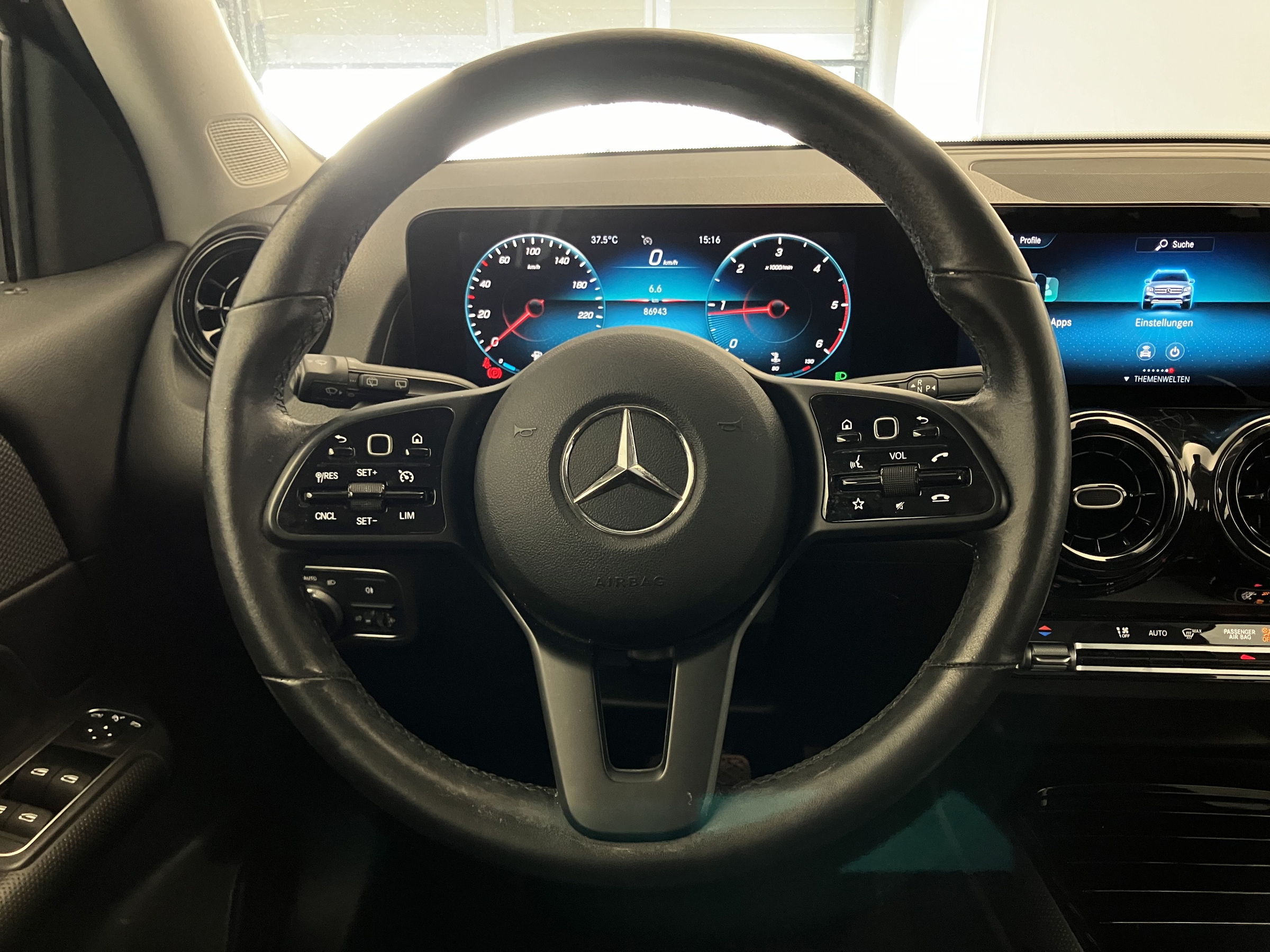 Mercedes-Benz GLB 200 d | Bild 14 von 31