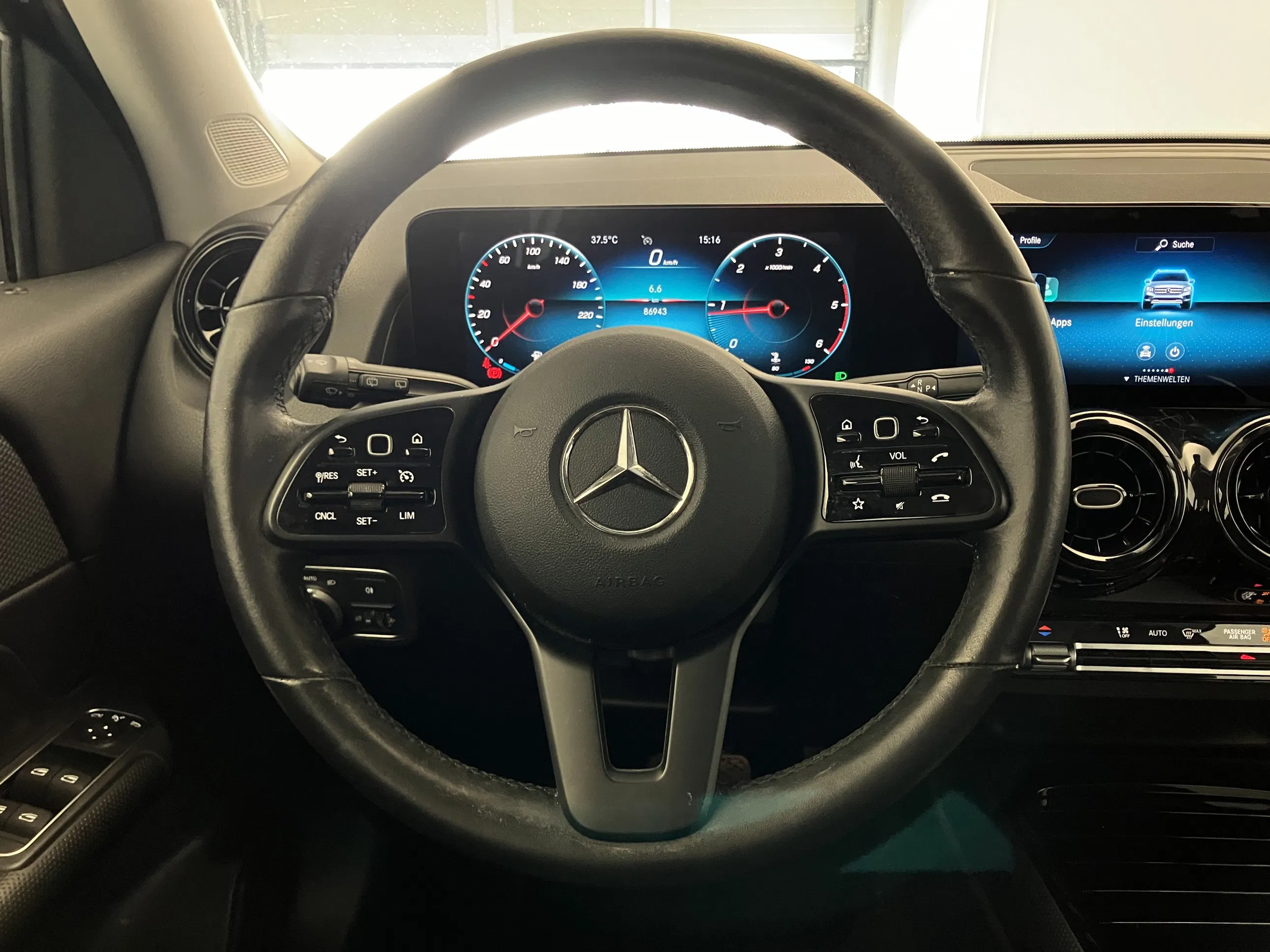 Mercedes-Benz GLB 200 d | Bild 14 von 31