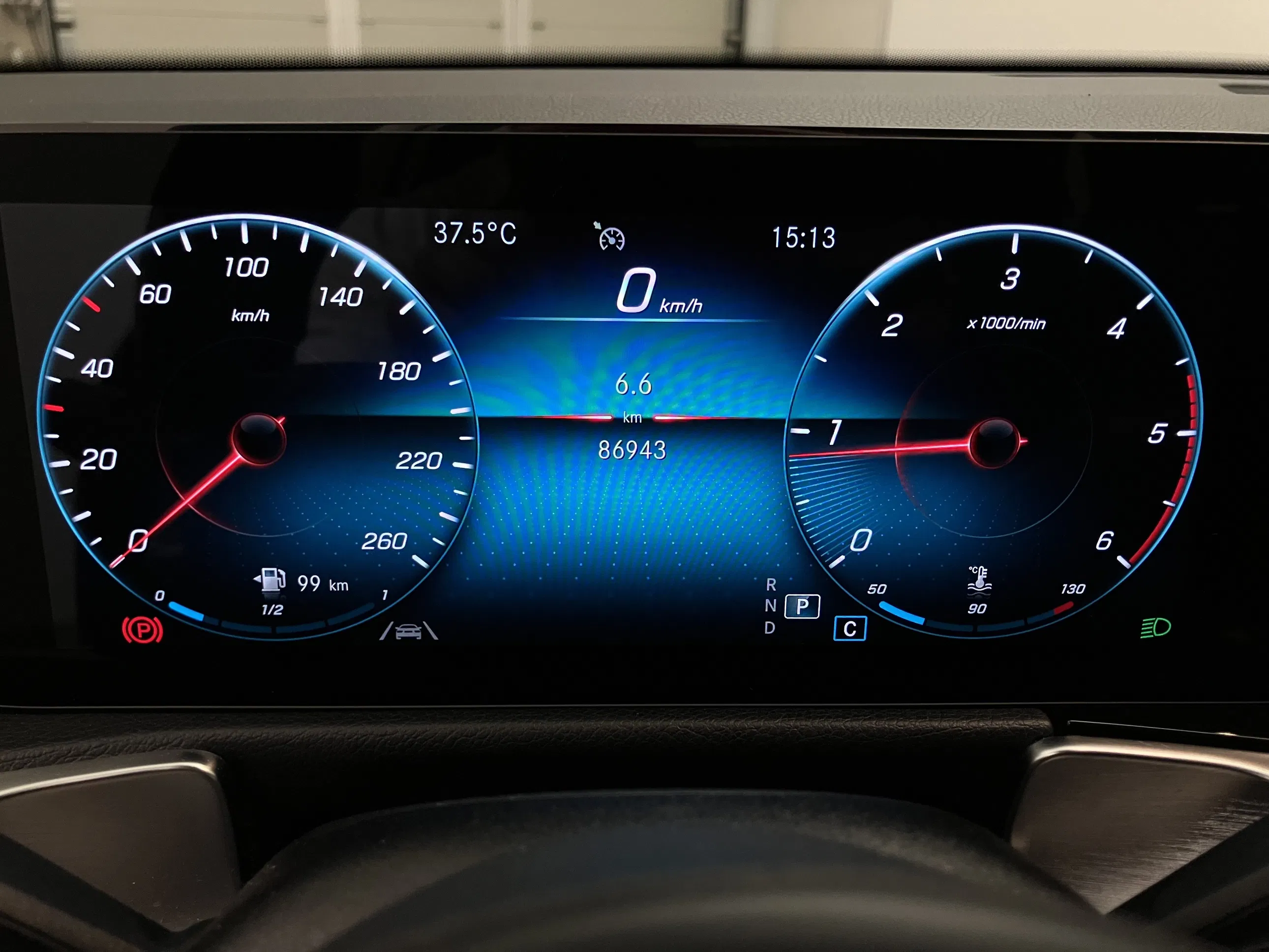 Mercedes-Benz GLB 200 d | Bild 15 von 31