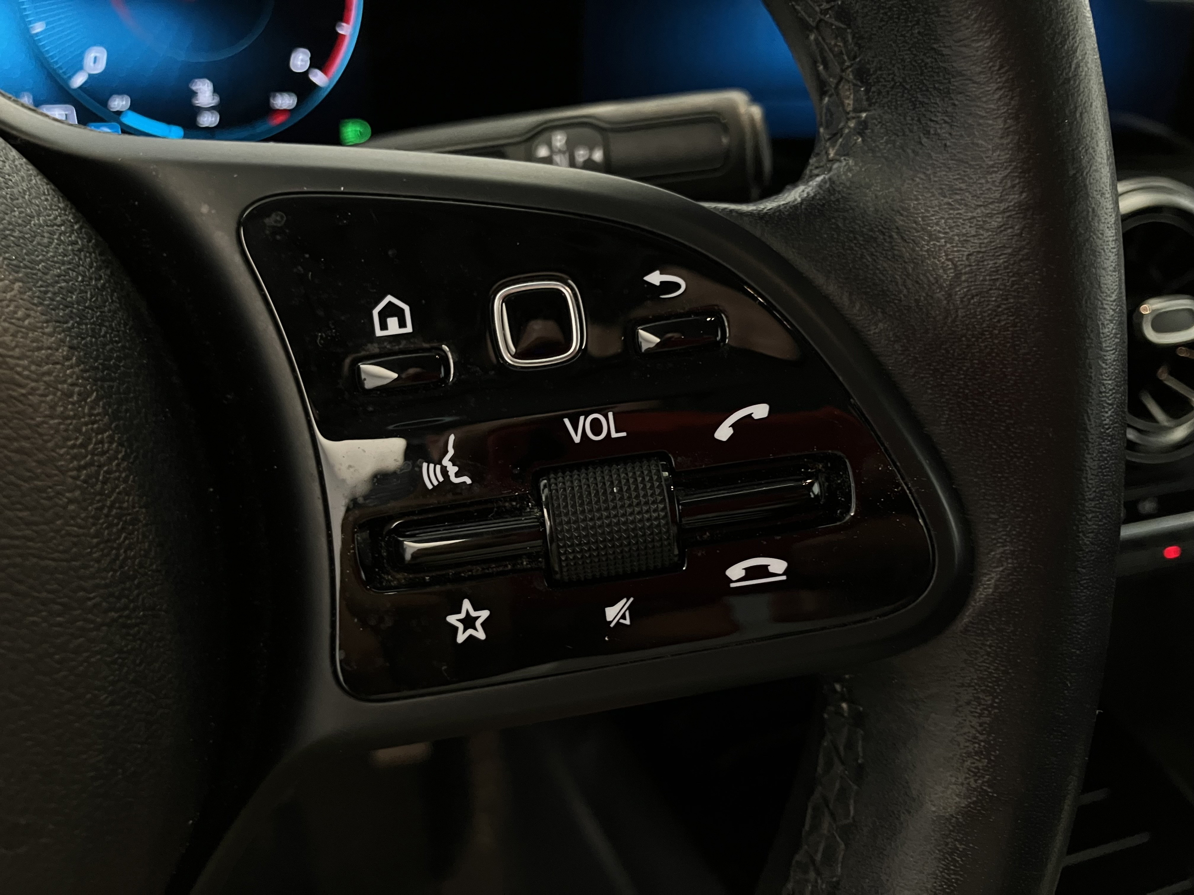 Mercedes-Benz GLB 200 d | Bild 17 von 31