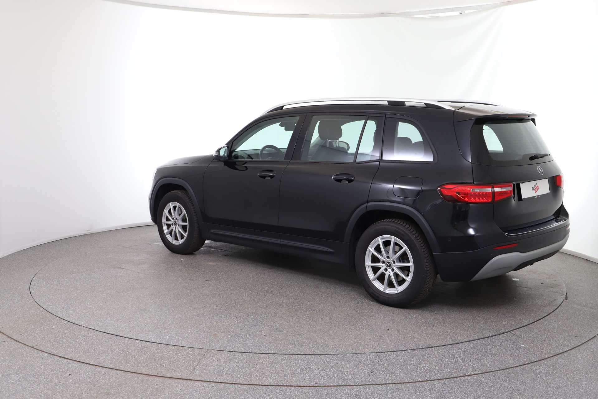 Mercedes-Benz GLB 200 d | Bild 4 von 31