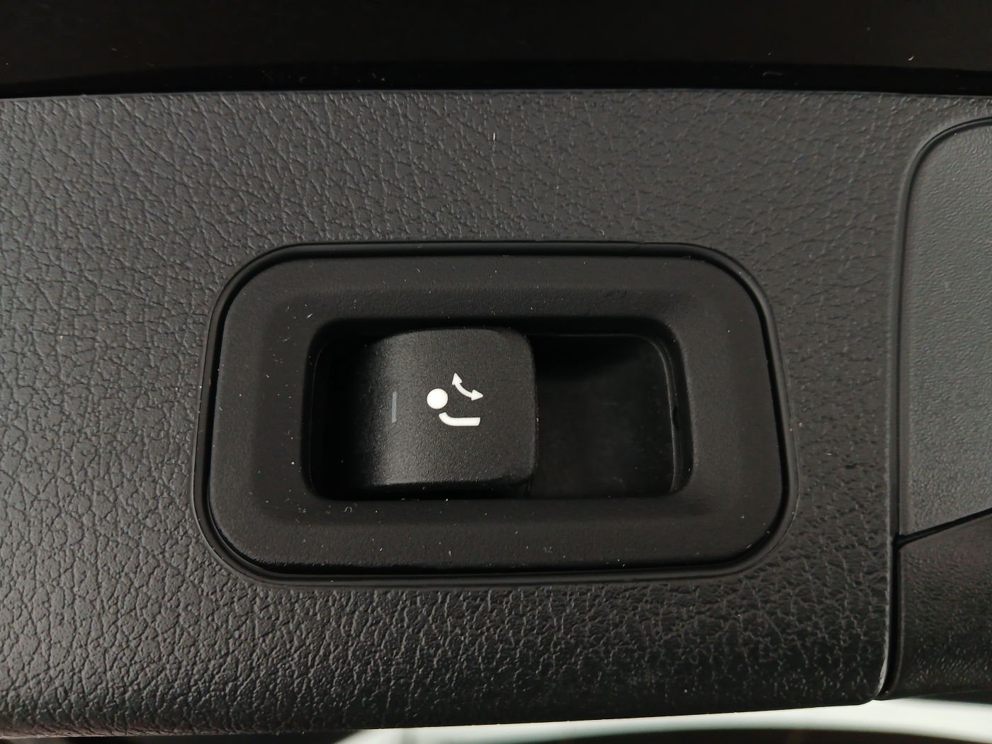 Mercedes-Benz GLB 200 d Aut. | Bild 13 von 24