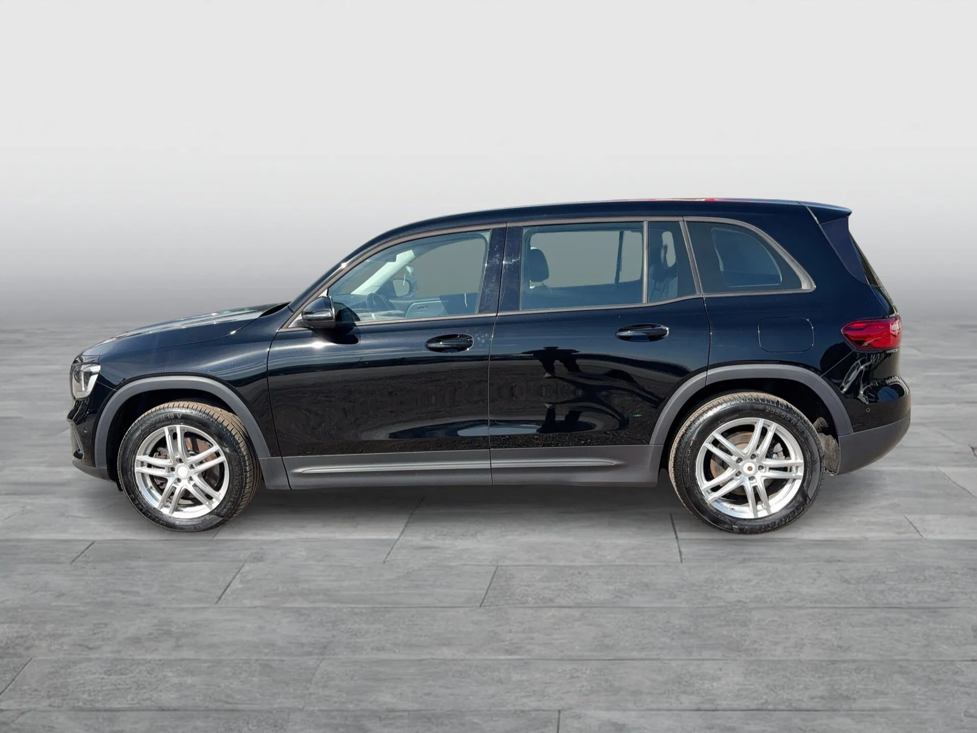 Mercedes-Benz GLB 220d 4MAT. Aut. | Bild 3 von 25