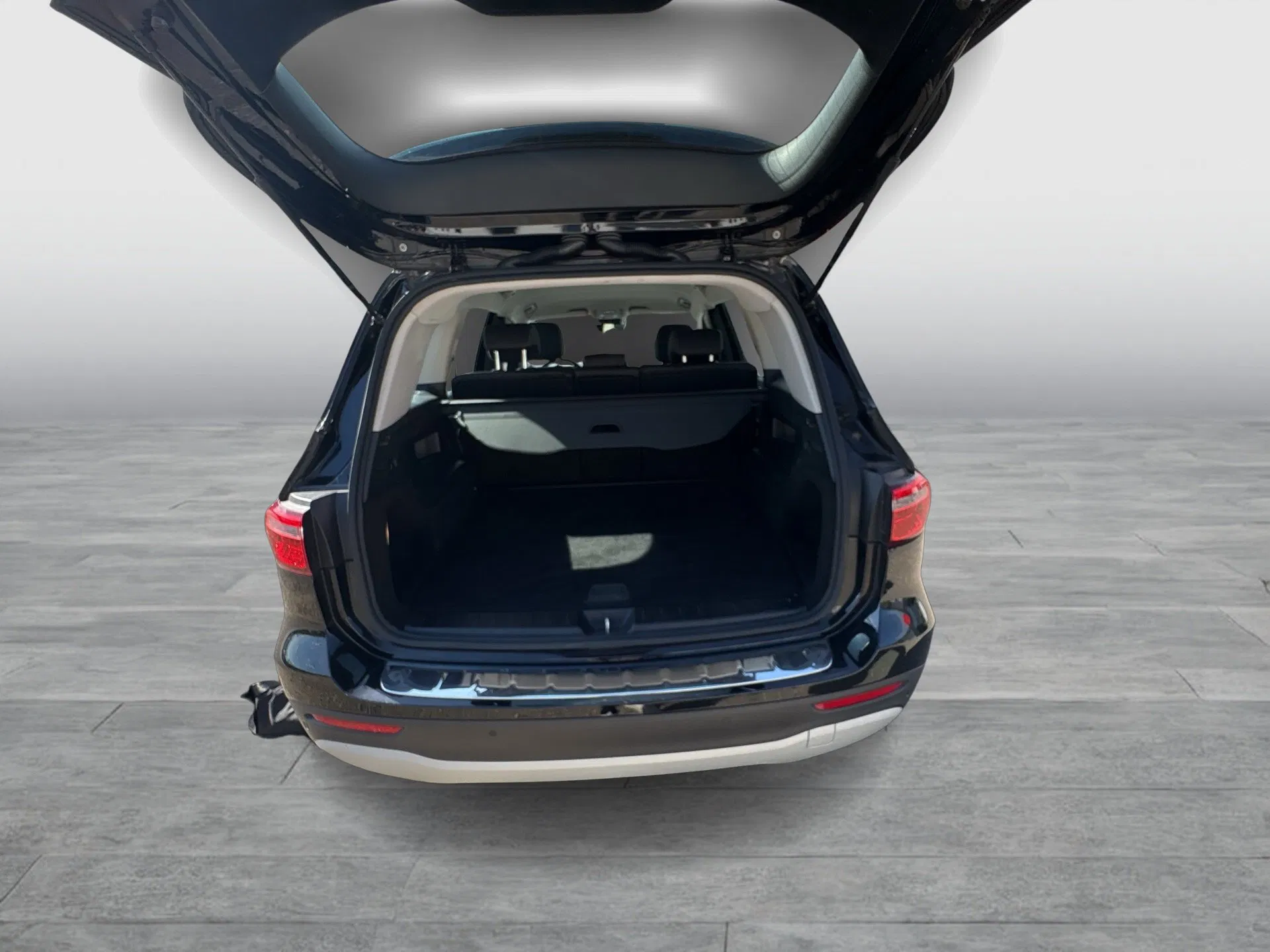 Mercedes-Benz GLB 220d 4MAT. Aut. | Bild 23 von 25