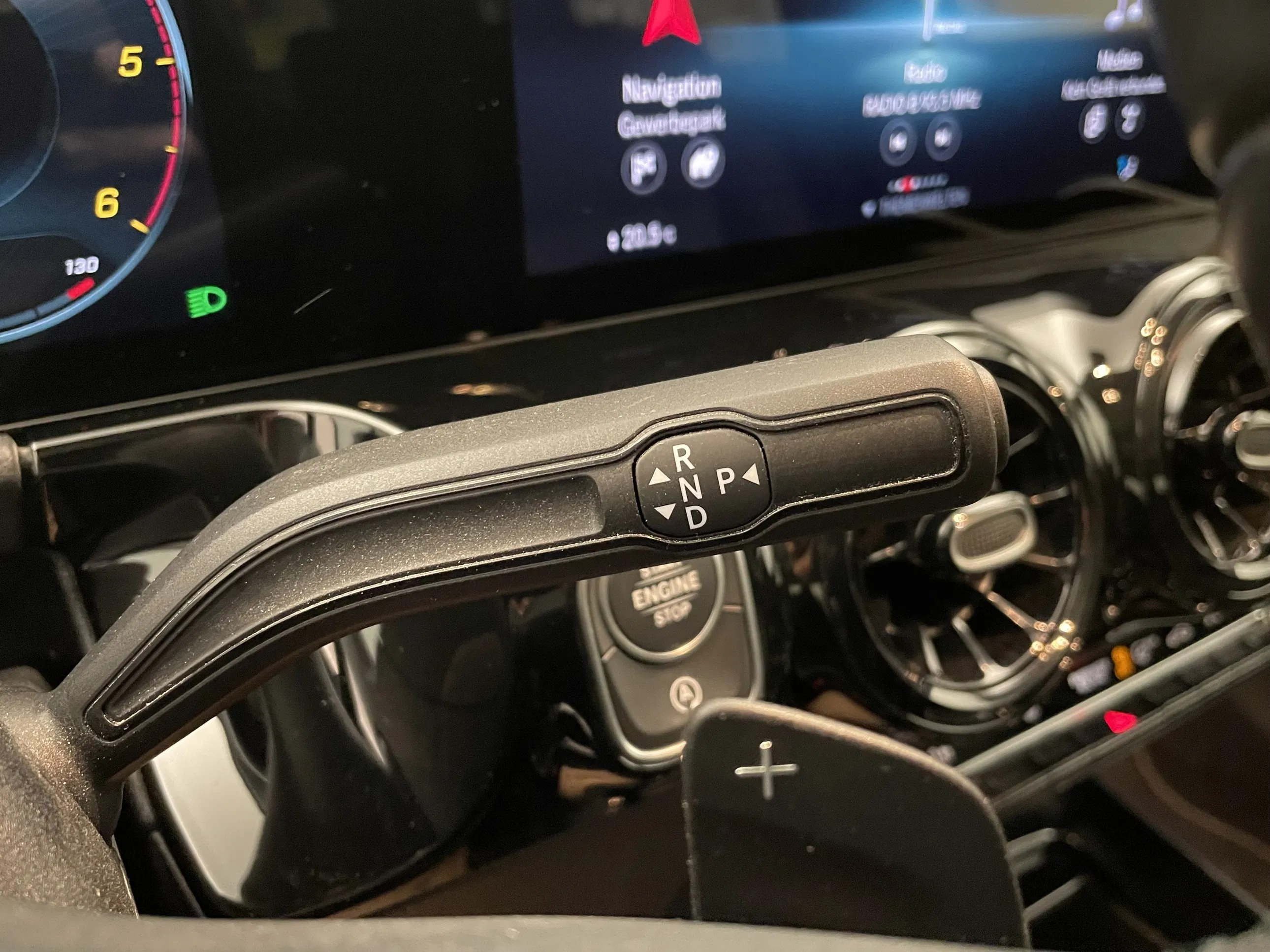 Mercedes-Benz GLA 180 d Aut. | Bild 24 von 31