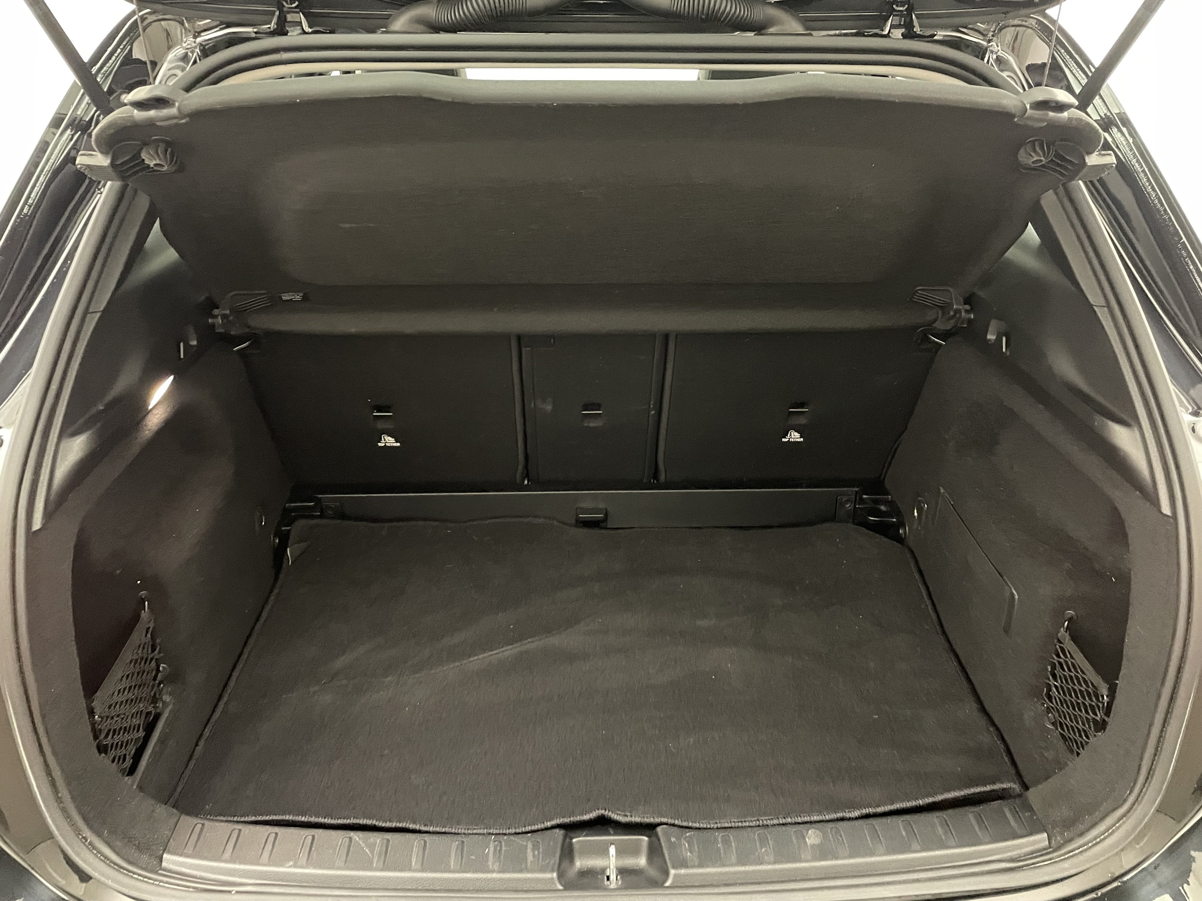 Mercedes-Benz GLA 180 d Aut. | Bild 27 von 31