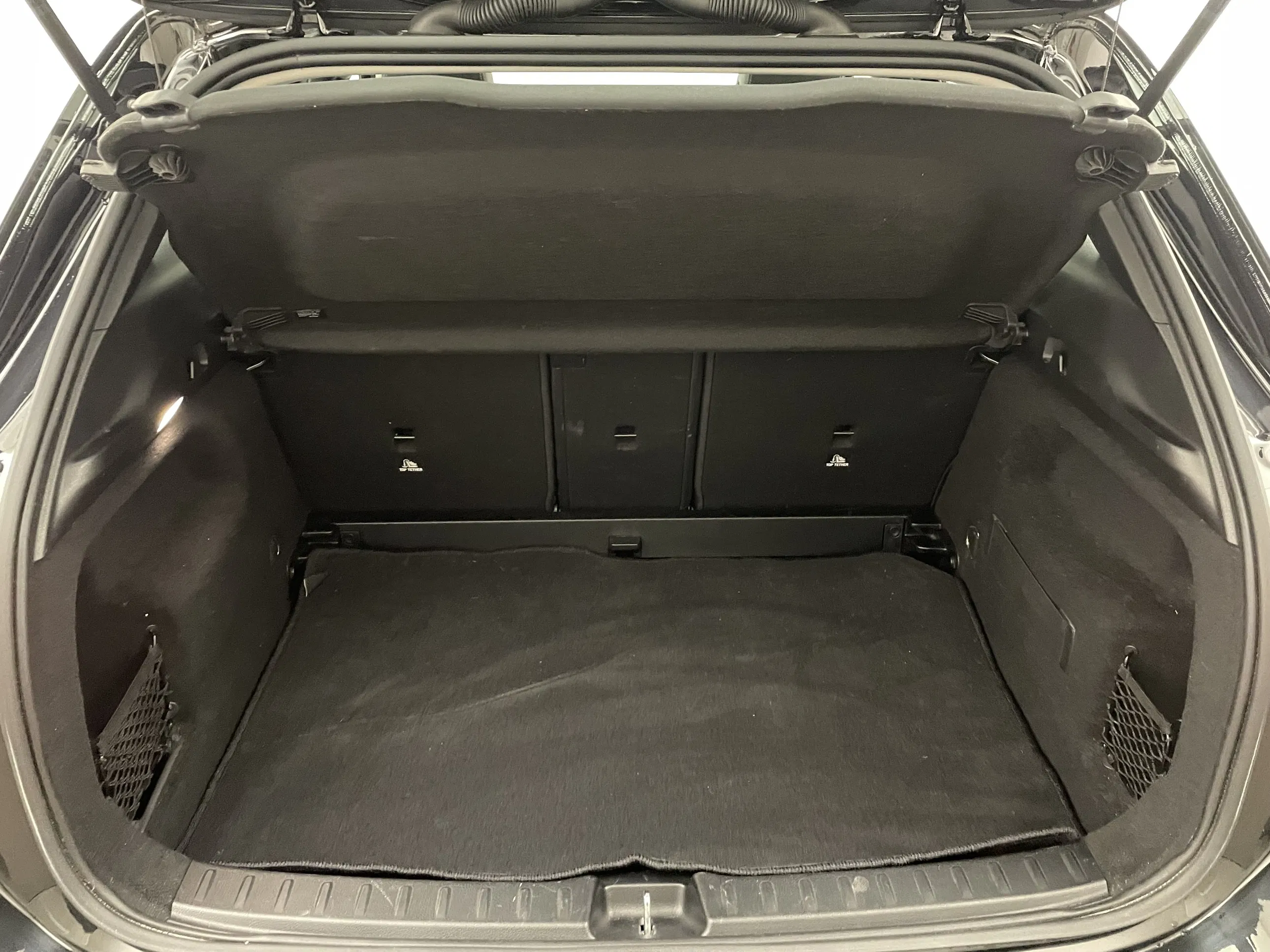 Mercedes-Benz GLA 180 d Aut. | Bild 27 von 31