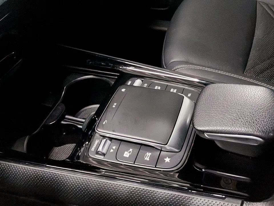 Mercedes-Benz GLA 180 d Style | Bild 17 von 26