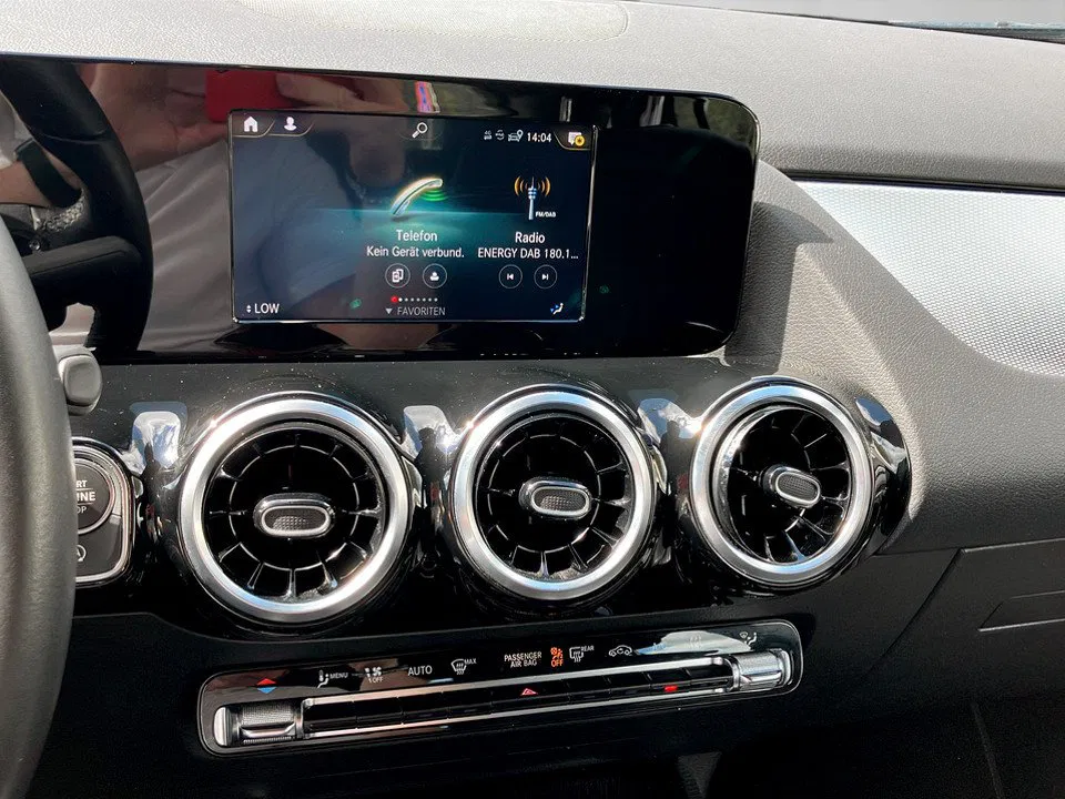 Mercedes-Benz GLA 200 d Style | Bild 12 von 17