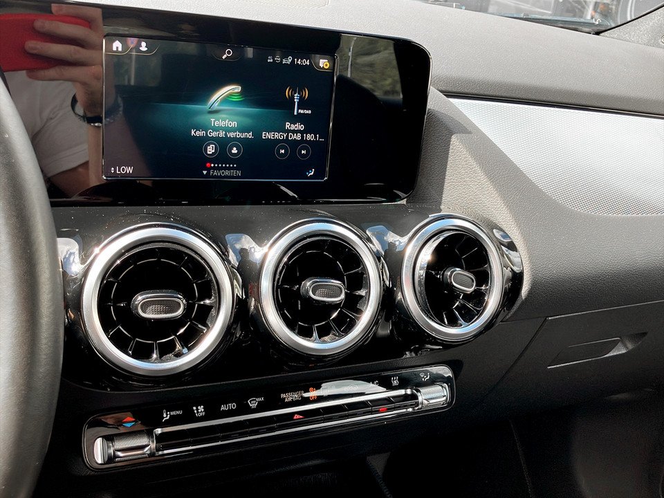 Mercedes-Benz GLA 200 d Style | Bild 13 von 17