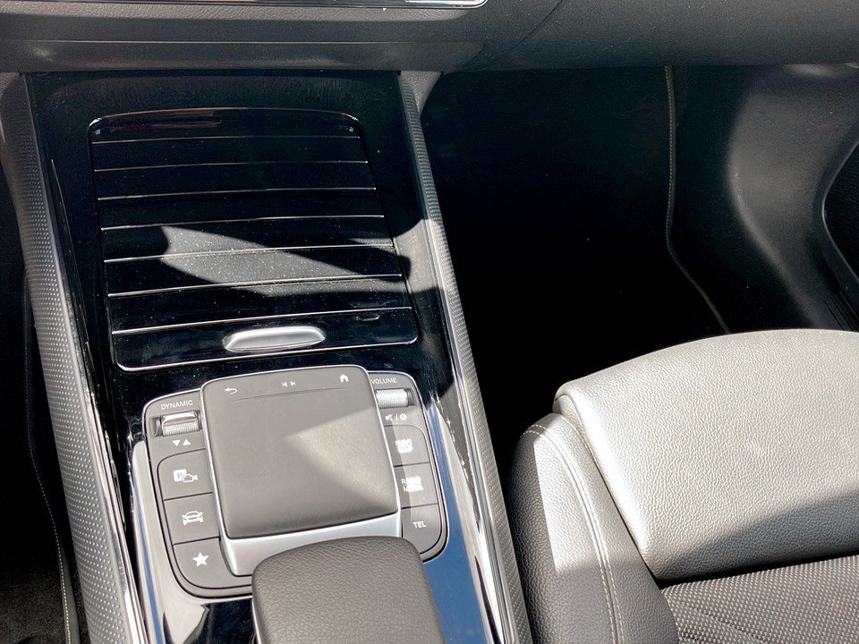Mercedes-Benz GLA 200 d Style | Bild 14 von 17
