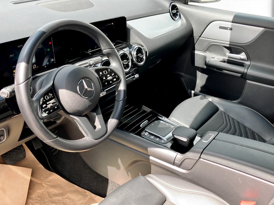 Mercedes-Benz GLA 200 d Style | Bild 8 von 17