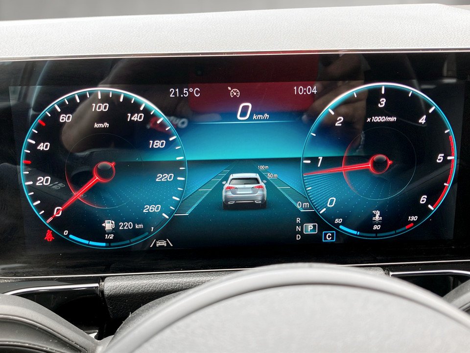 Mercedes-Benz GLA 200 d Style | Bild 11 von 27