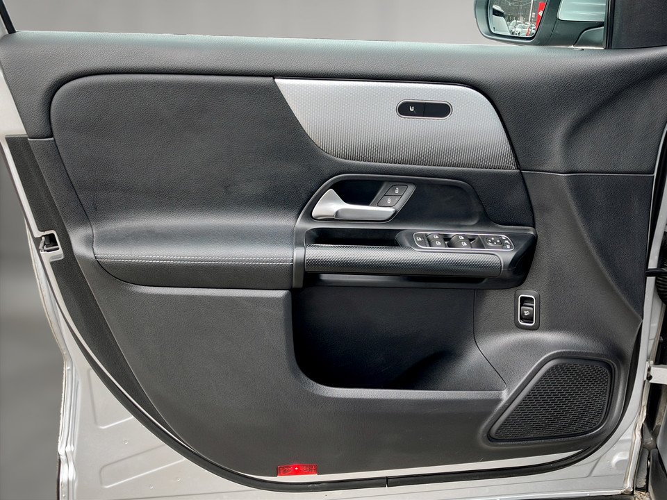 Mercedes-Benz GLA 200 d Style | Bild 24 von 27