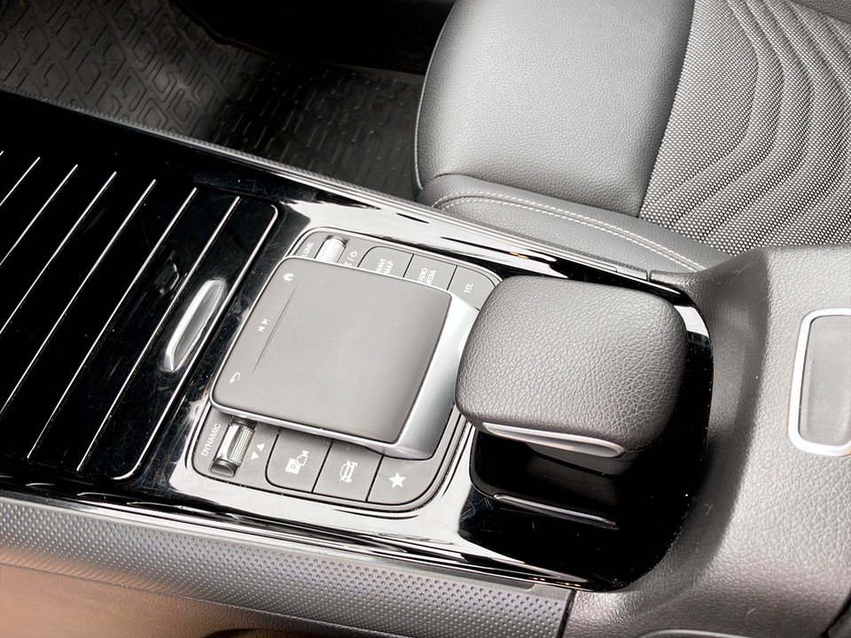 Mercedes-Benz GLA 200 d Style | Bild 13 von 27
