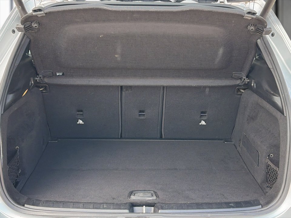 Mercedes-Benz GLA 200 d Style | Bild 19 von 23