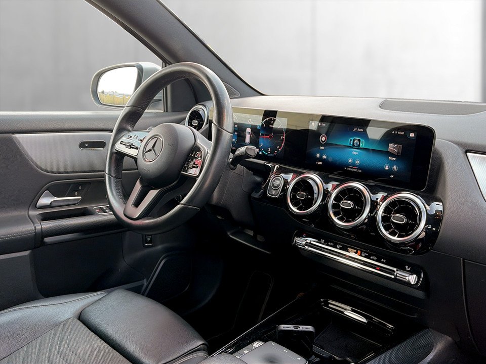 Mercedes-Benz GLA 200 d Style | Bild 6 von 23