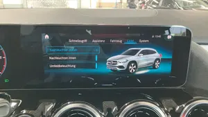 Mercedes-Benz GLA 200 d Style | Thumbnail 16 von 27
