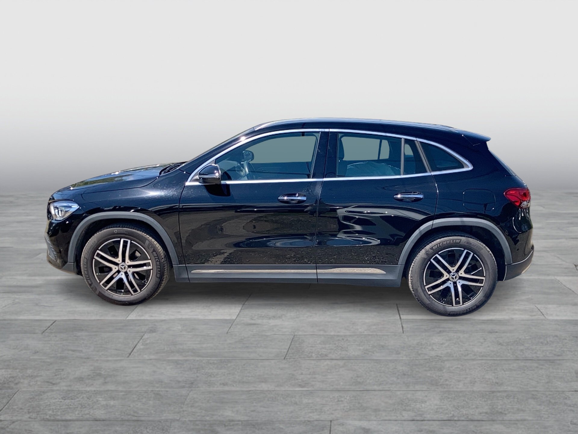 Mercedes-Benz GLA 200 d 4MATIC Aut. | Bild 3 von 25