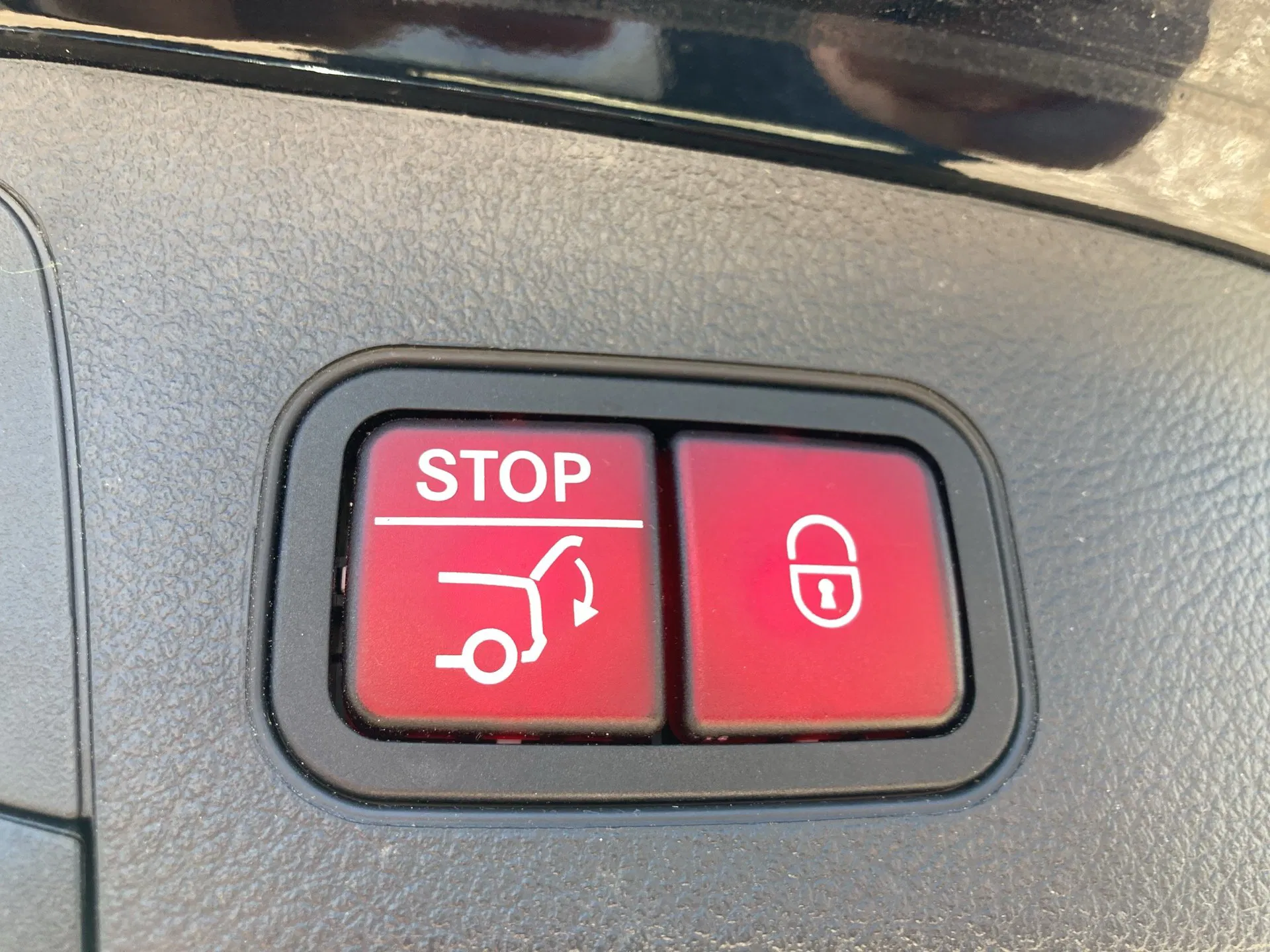 Mercedes-Benz GLA 200 d 4MATIC Aut. | Bild 21 von 25