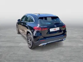Mercedes-Benz GLA 200 d 4MATIC Aut. | Thumbnail 4 von 25