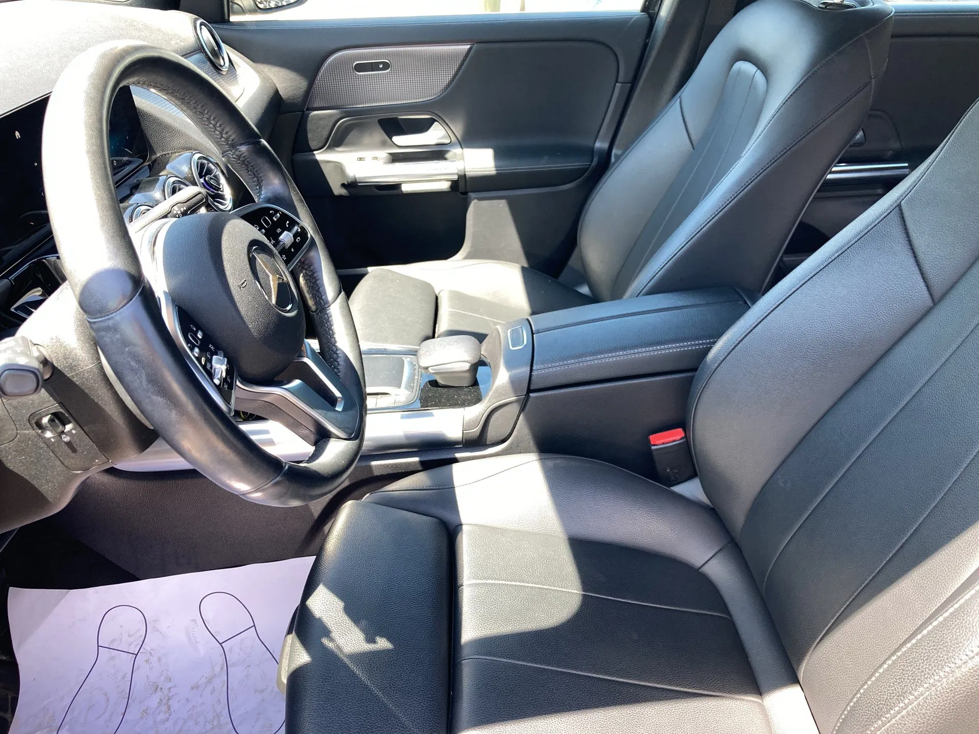 Mercedes-Benz GLA 200 d 4MATIC Aut. | Bild 10 von 25