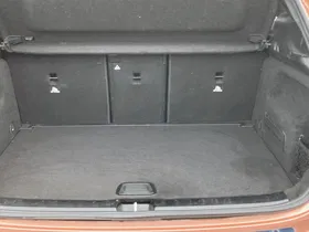 Mercedes-Benz GLA 180 Progressive | Thumbnail 23 von 24