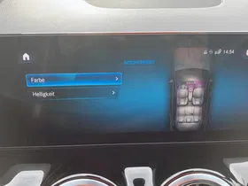 Mercedes-Benz GLA 180 Progressive | Thumbnail 14 von 24