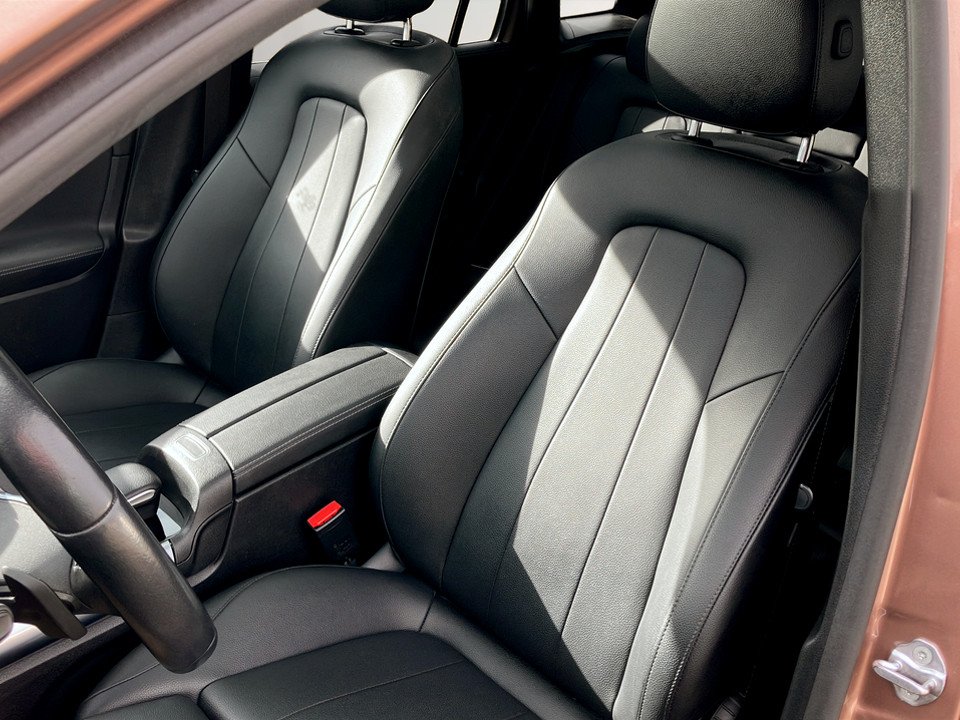 Mercedes-Benz GLA 180 Progressive | Bild 8 von 24