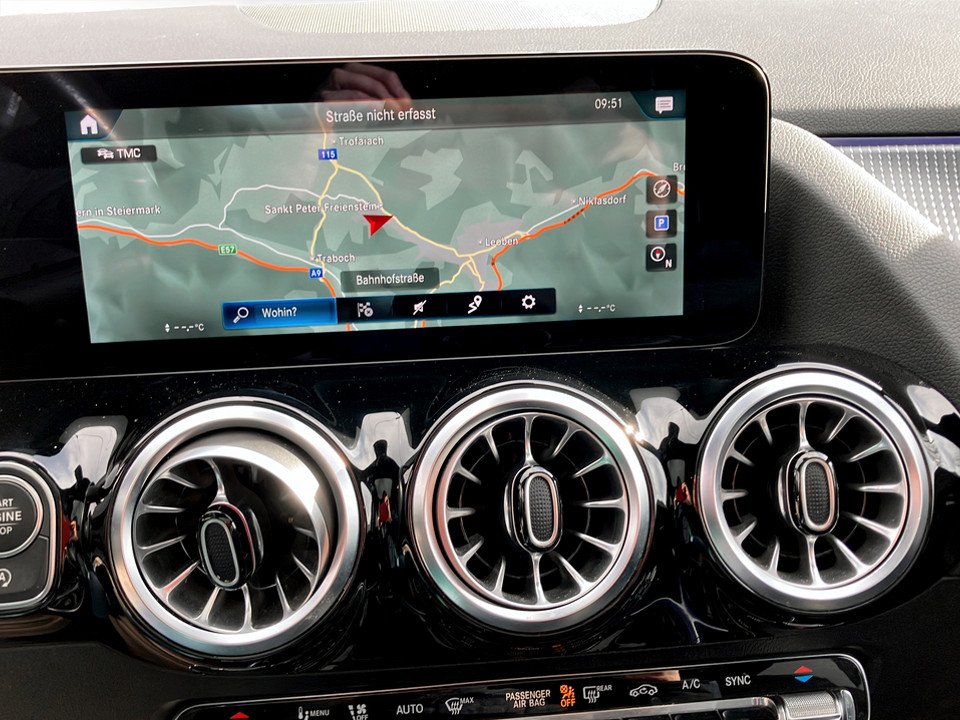 Mercedes-Benz GLA 180 Progressive | Bild 10 von 24